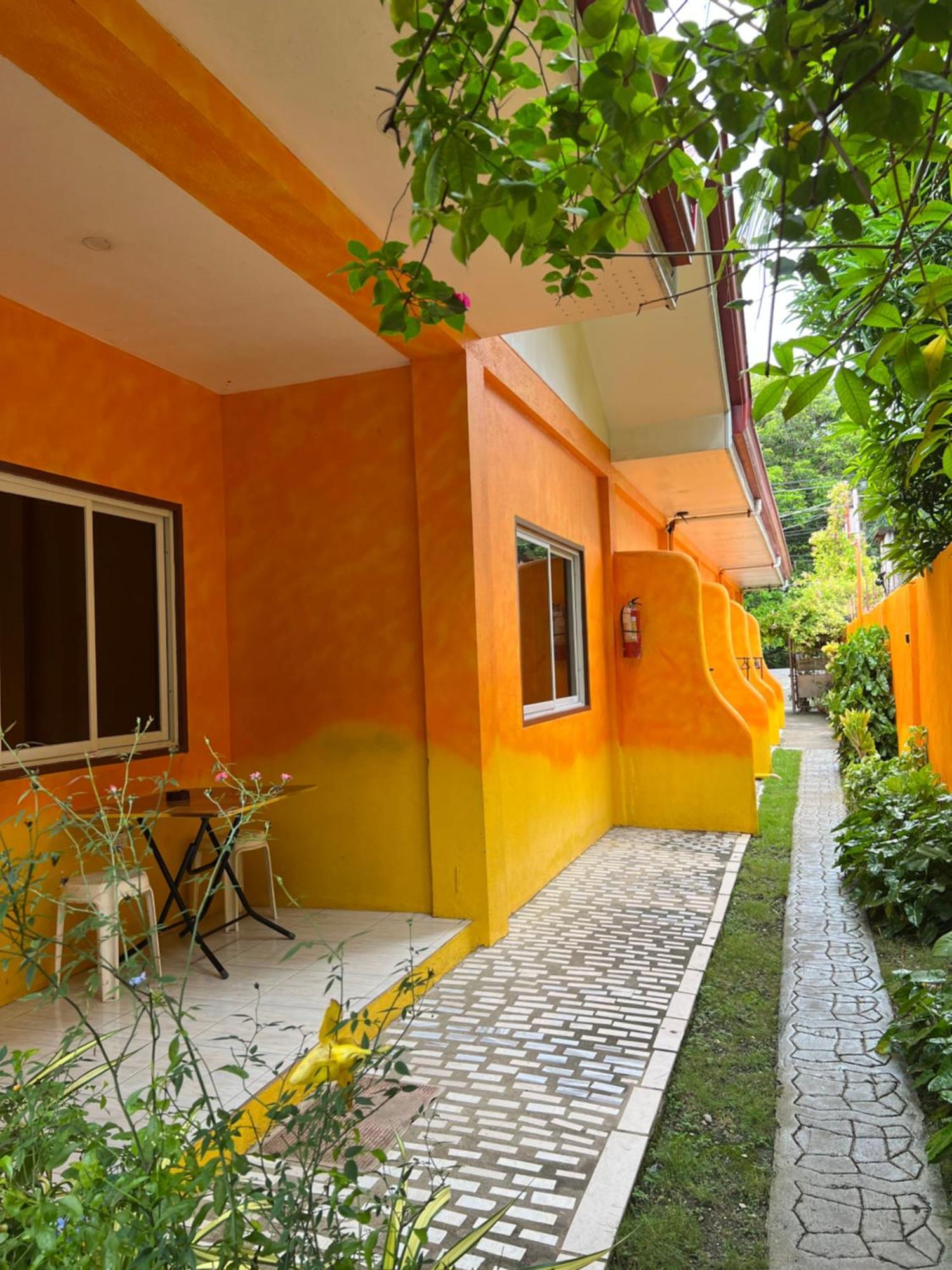 Stella'Z Guesthouse Siquijor Exterior photo