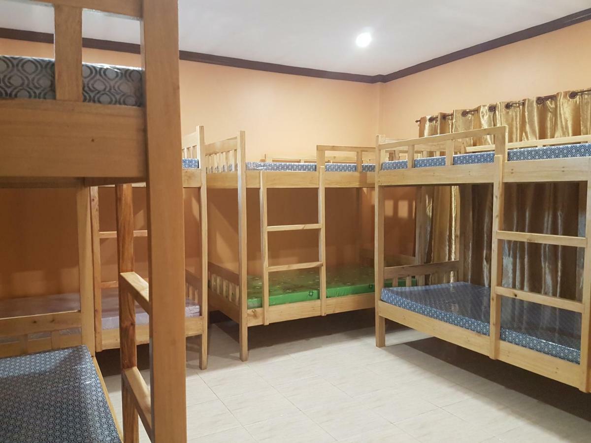 Stella'Z Guesthouse Siquijor Exterior photo